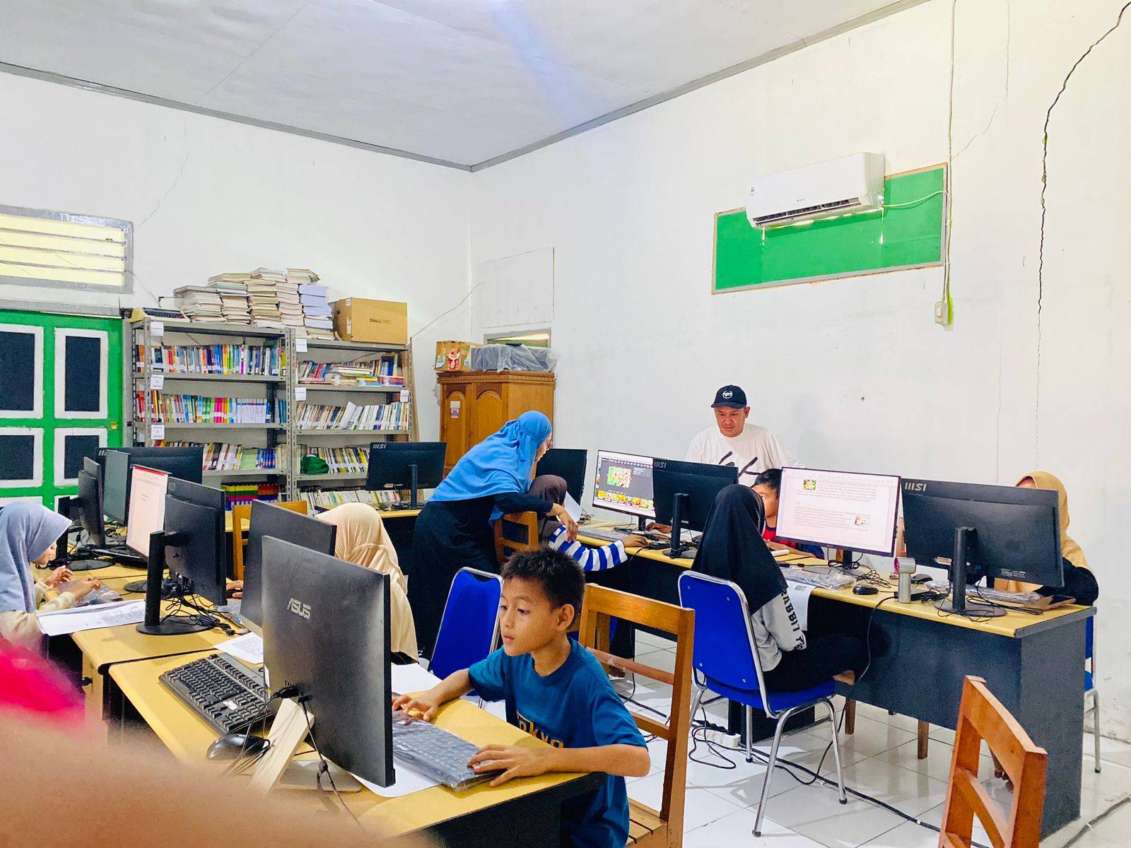 Thumbnail - Perpustakaan