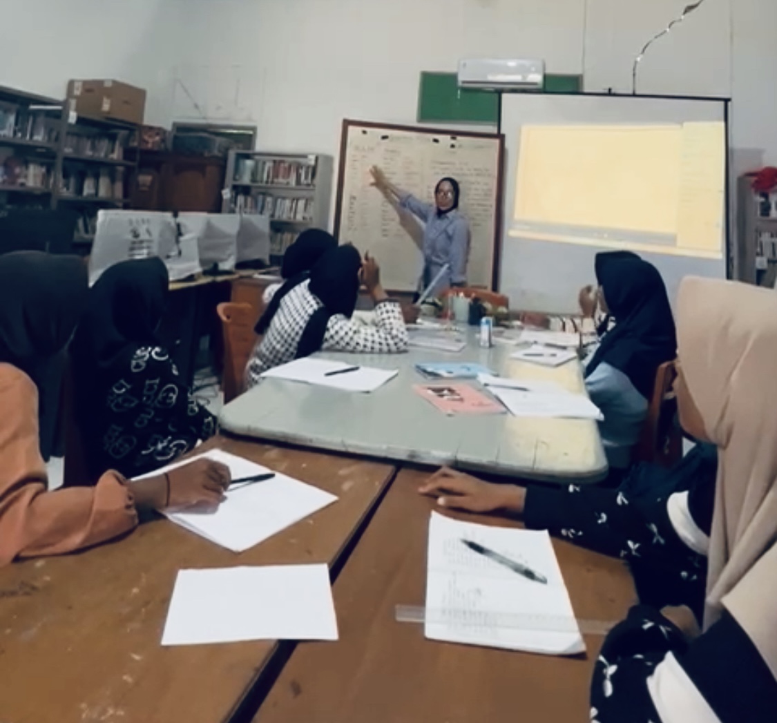 Literasi Halmahera Tengah Gelar “Marbel” Bahasa Inggris